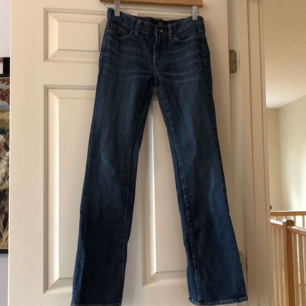 Hipslung straight leg jeans
